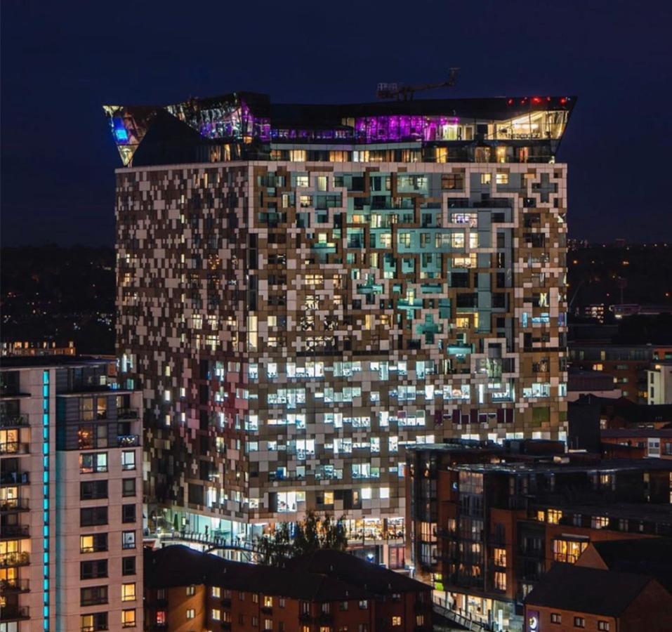 The Cube Side Apartments - One Bedroom With Balcony เบอร์มิงแฮม ภายนอก รูปภาพ