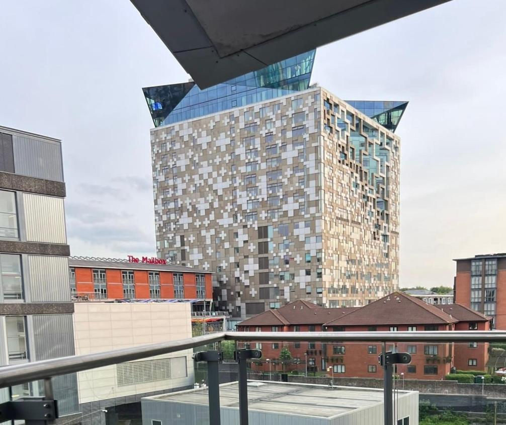 The Cube Side Apartments - One Bedroom With Balcony เบอร์มิงแฮม ภายนอก รูปภาพ